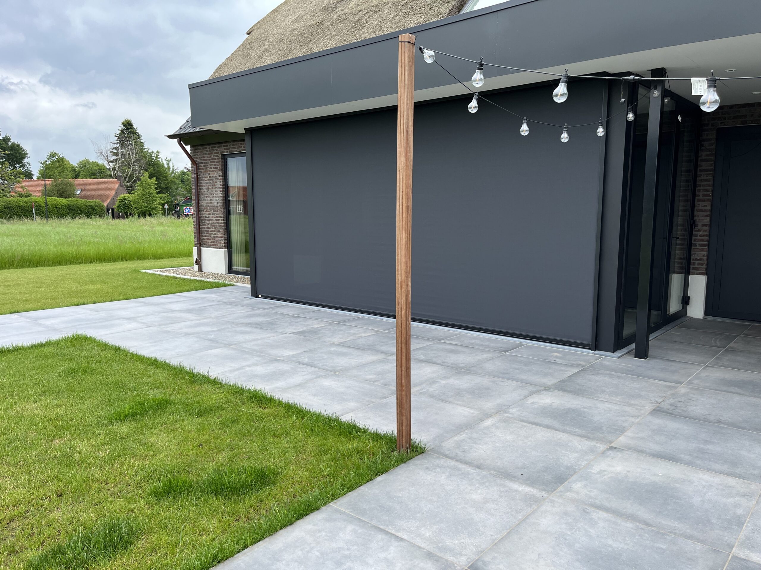 Moderne screens in Horst