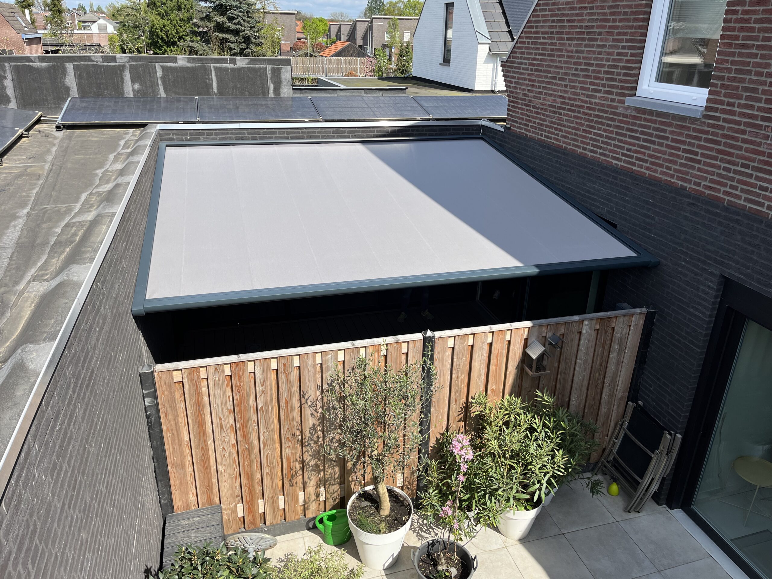 Brustor B128-pergola in Venray
